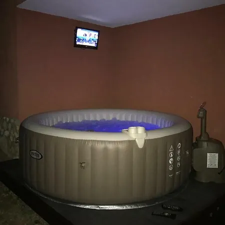 La Casa Di Oscar דירה