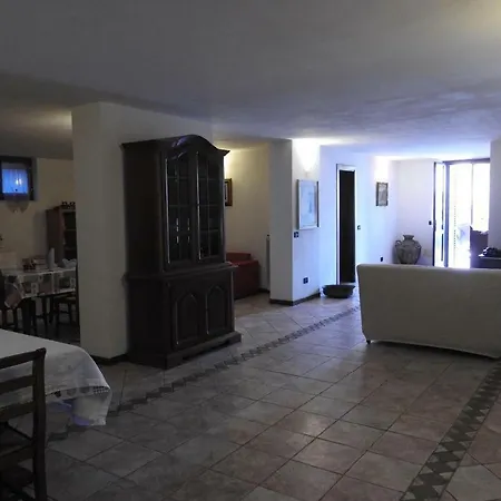 La Casa Di Oscar דירה